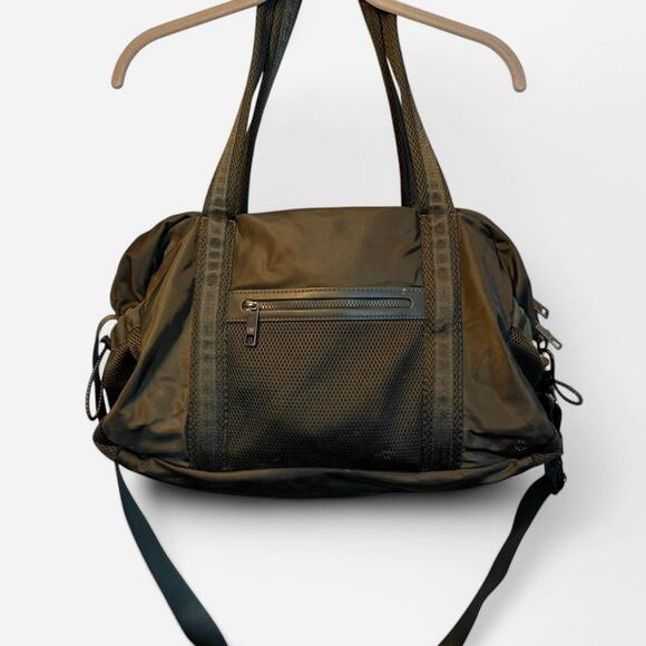 Lululemon + Athletica Everywhere Bag 27L - Picture 1 of 4